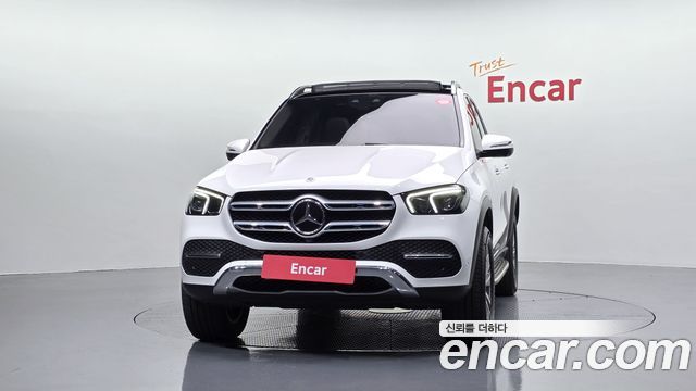 Mercedes-Benz GLE-Class 2022 — photo 3
