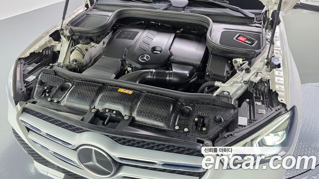 Mercedes-Benz GLE-Class 2022 — photo 6
