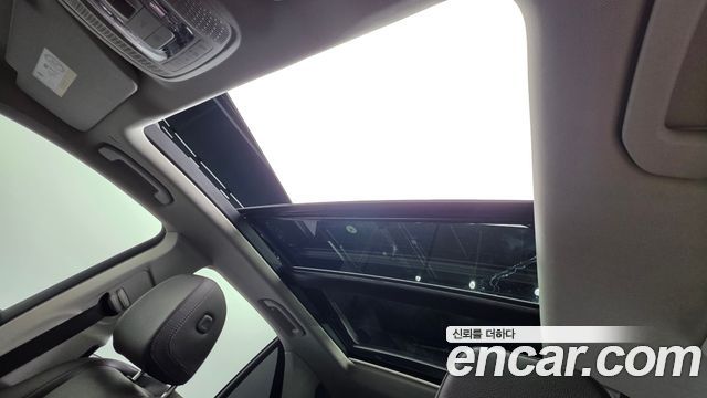 Mercedes-Benz GLE-Class 2022 — photo 31