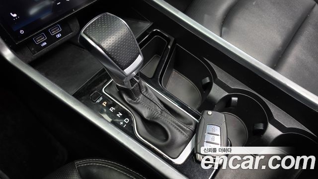 KG Mobility Torres 2023 — photo 12