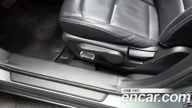 KG Mobility Torres 2023 — photo 32