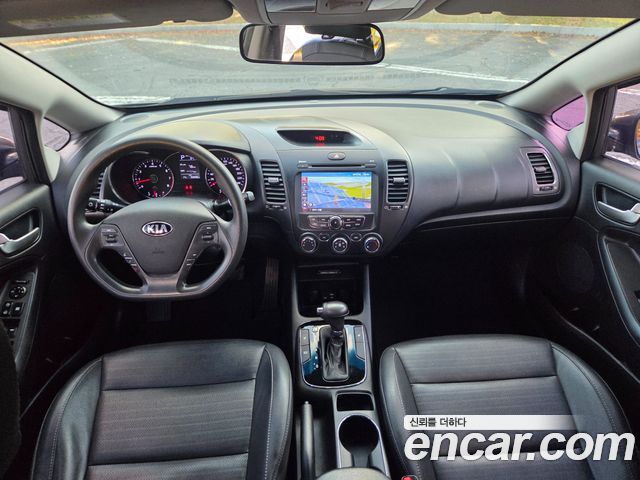 Kia K3 2018 — photo 8