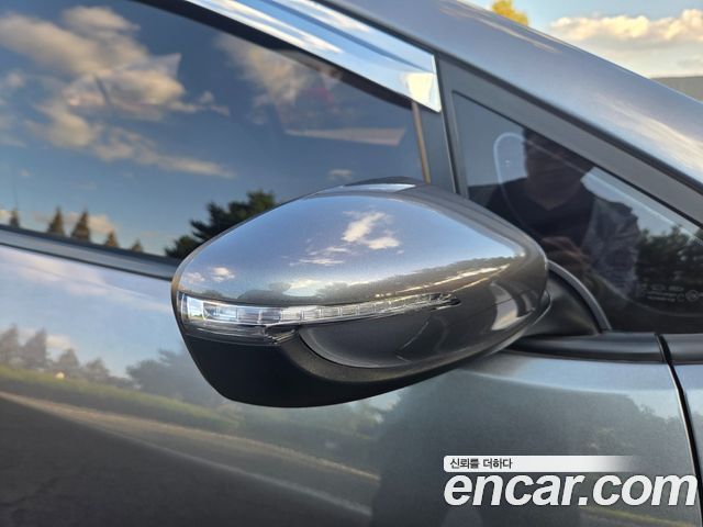 Kia K3 2018 — photo 17
