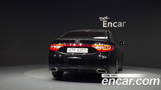 Hyundai Grandeur 2015 — photo 4