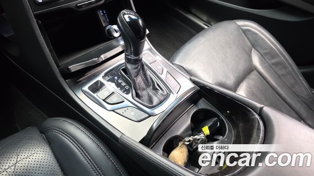 Hyundai Grandeur 2015 — photo 12