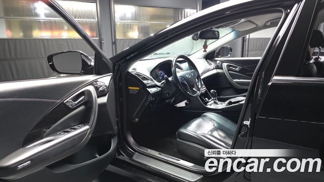 Hyundai Grandeur 2015 — photo 13