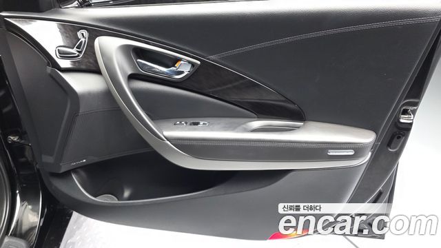Hyundai Grandeur 2015 — photo 14