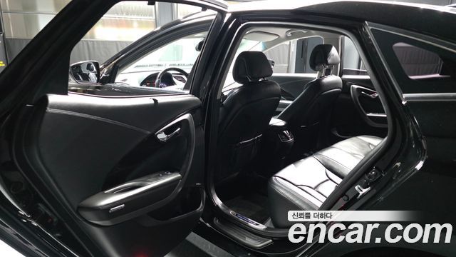 Hyundai Grandeur 2015 — photo 16