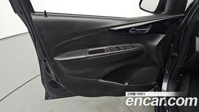 Chevrolet Korea Spark 2018 — photo 14