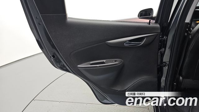 Chevrolet Korea Spark 2018 — photo 15