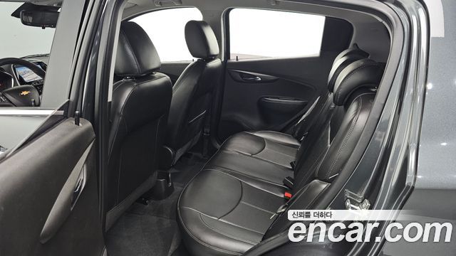 Chevrolet Korea Spark 2018 — photo 16