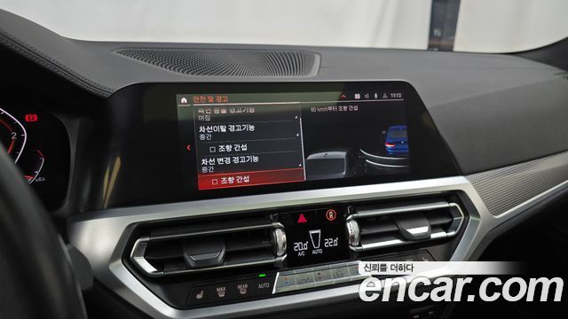 BMW 3-Series 2019 — photo 16