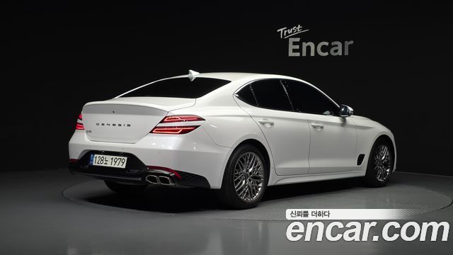 Genesis G70 2021 — photo 2