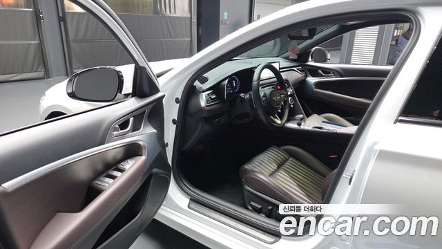 Genesis G70 2021 — photo 10
