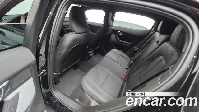 Polestar Polestar 2 2023 — photo 16