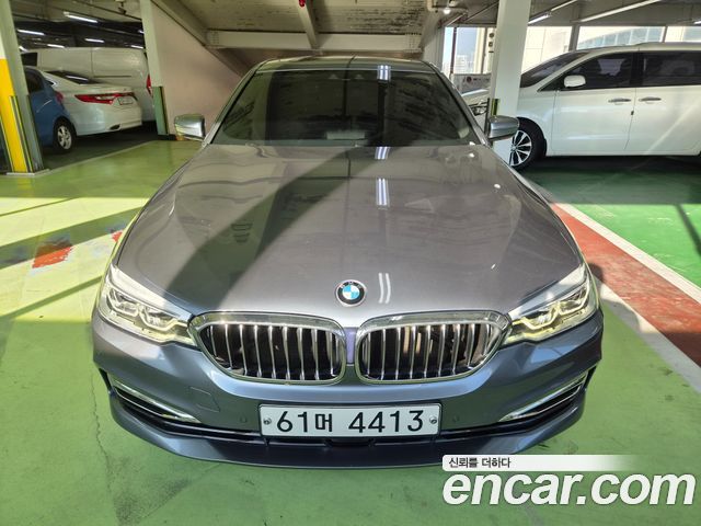 BMW 5-Series 2018 — photo 3