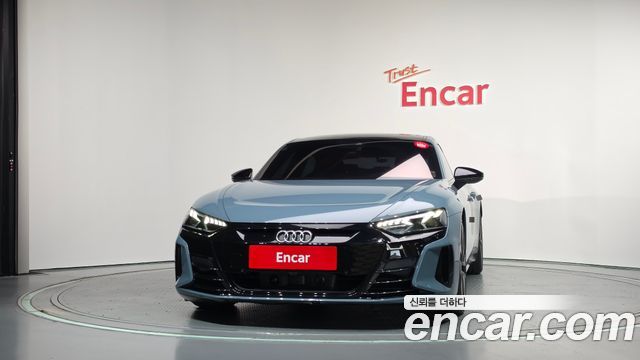 Audi e-tron GT 2022 — photo 3