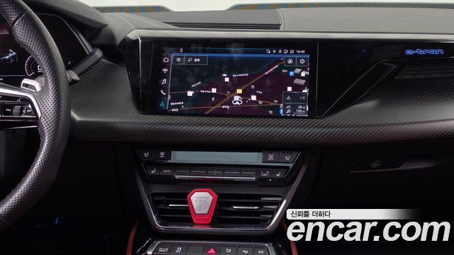 Audi e-tron GT 2022 — photo 20