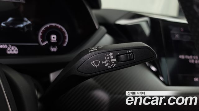 Audi e-tron GT 2022 — photo 30