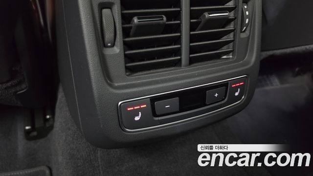 Audi e-tron GT 2022 — photo 32