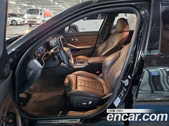 BMW 3-Series 2019 — photo 12