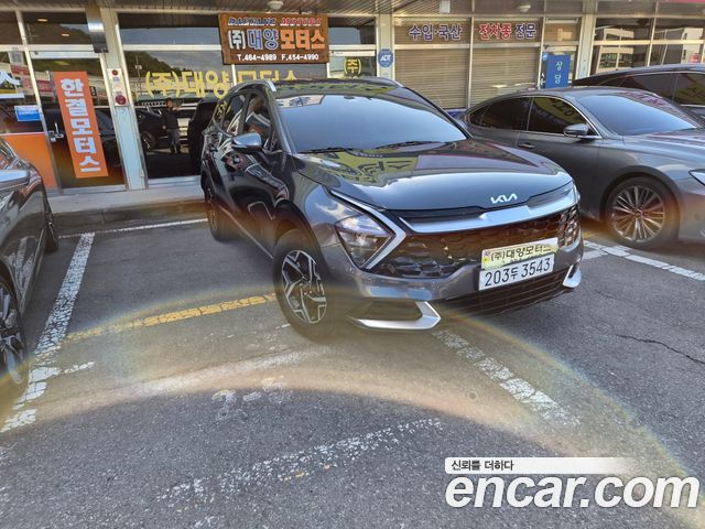 Kia Sportage 2023 — photo 11
