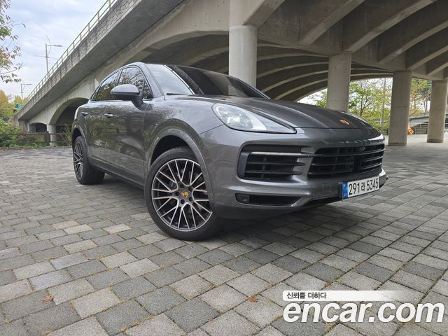 Porsche Cayenne 2022 — photo 2