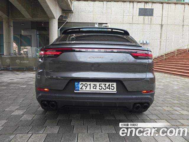 Porsche Cayenne 2022 — photo 3