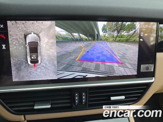 Porsche Cayenne 2022 — photo 9