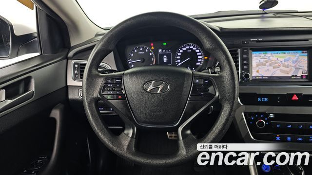 Hyundai Sonata 2017 — photo 13