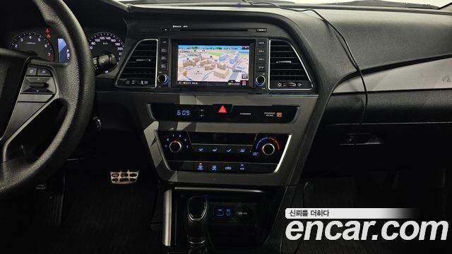 Hyundai Sonata 2017 — photo 14