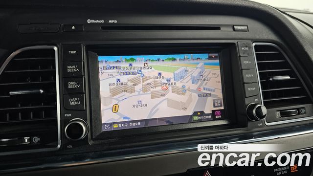 Hyundai Sonata 2017 — photo 16