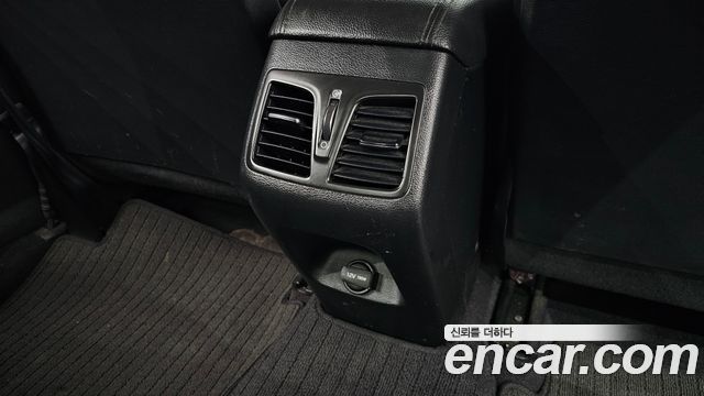 Hyundai Sonata 2017 — photo 19