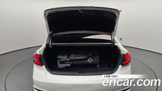 Hyundai Sonata 2017 — photo 20