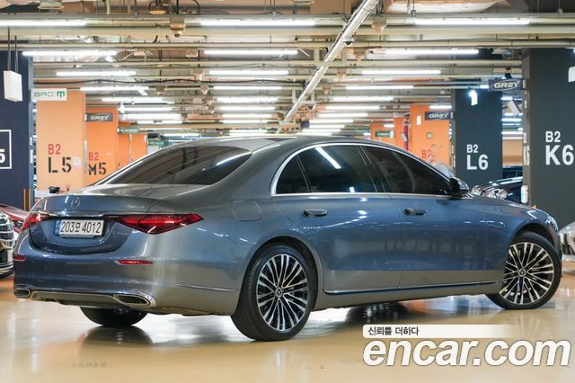 Mercedes-Benz S-Class 2021 — photo 2