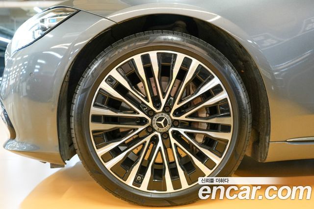Mercedes-Benz S-Class 2021 — photo 7