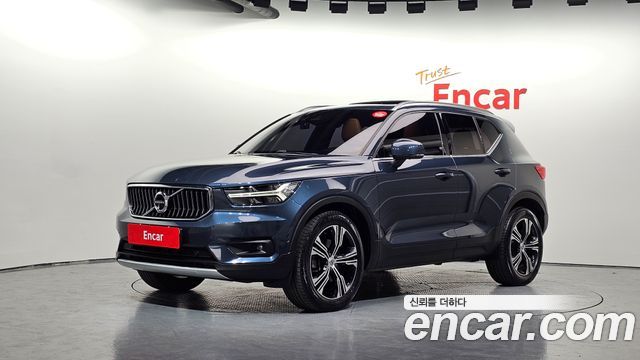 Volvo XC40 2019 — photo 1