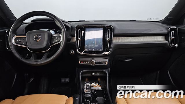 Volvo XC40 2019 — photo 7