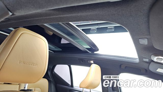 Volvo XC40 2019 — photo 18