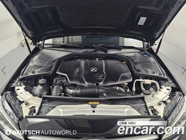 Mercedes-Benz C-Class 2017 — photo 6