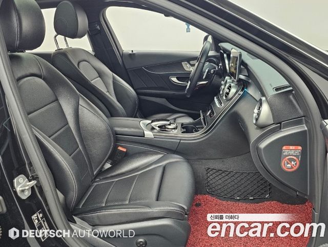 Mercedes-Benz C-Class 2017 — photo 10