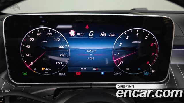 Mercedes-Benz CLE-Class 2024 — photo 8