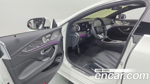 Mercedes-Benz CLS-Class 2022 — photo 13