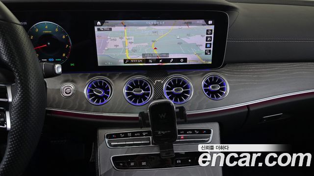 Mercedes-Benz CLS-Class 2022 — photo 19