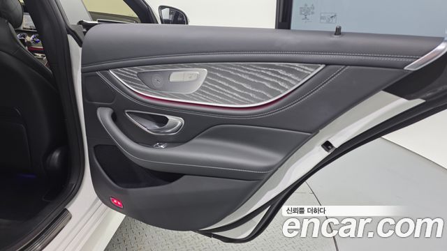 Mercedes-Benz CLS-Class 2022 — photo 15