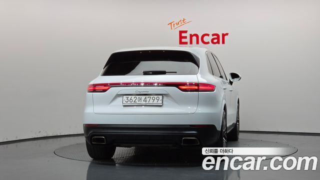 Porsche Cayenne 2020 — photo 4