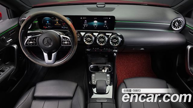 Mercedes-Benz A-Class 2021 — photo 7