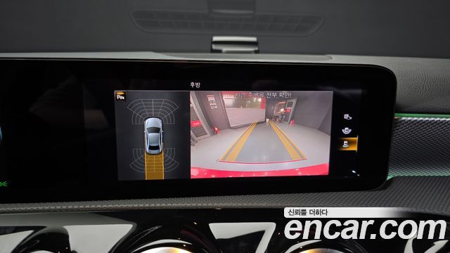Mercedes-Benz A-Class 2021 — photo 15