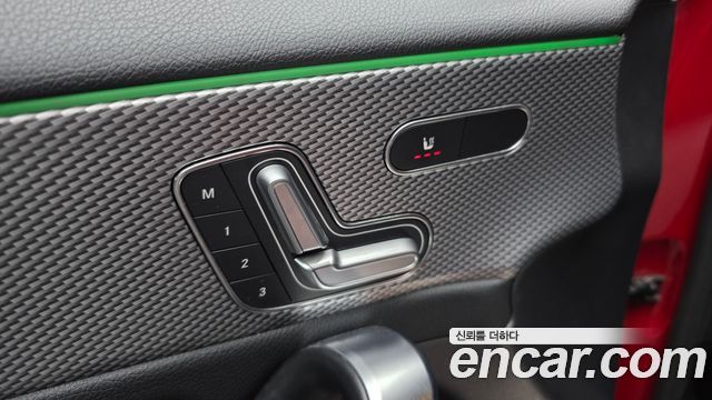 Mercedes-Benz A-Class 2021 — photo 19