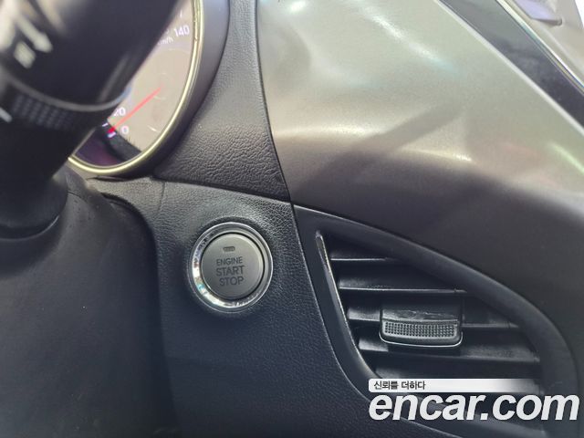 Hyundai AVANTE 2013 — photo 14